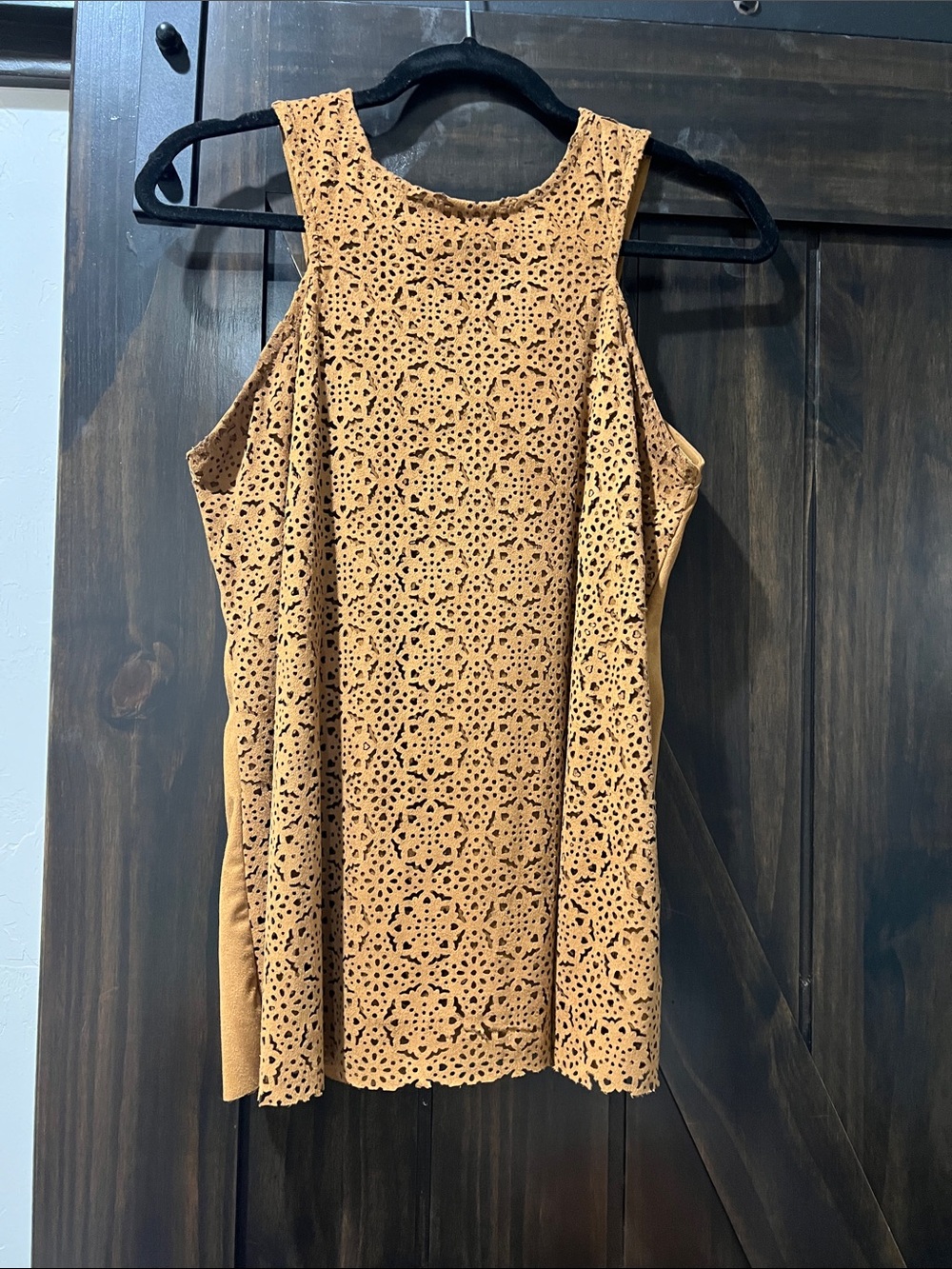 Sleeveless Brown Laser-Cut Lace Shell Top